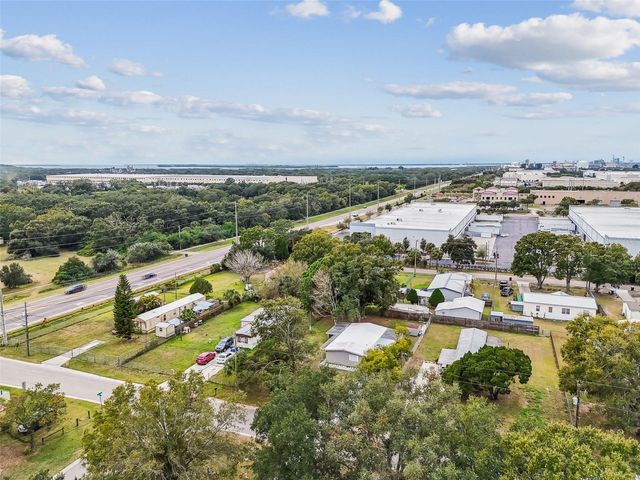 5111 DACCA DRIVE, Tampa, FL 33619