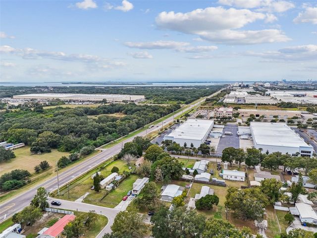 5111 DACCA DRIVE, Tampa, FL 33619