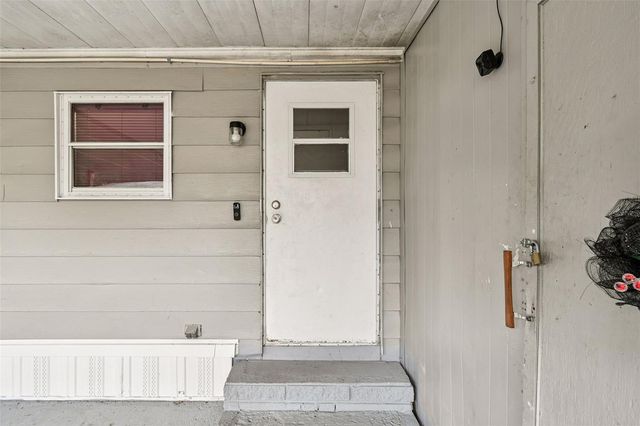 5111 DACCA DRIVE, Tampa, FL 33619