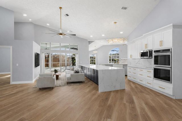 2098 SE FLORESTA DRIVE, Port St Lucie, FL 34984