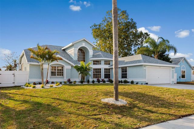 2098 SE FLORESTA DRIVE, Port St Lucie, FL 34984