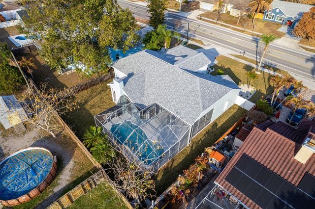 2098 SE FLORESTA DRIVE, Port St Lucie, FL 34984