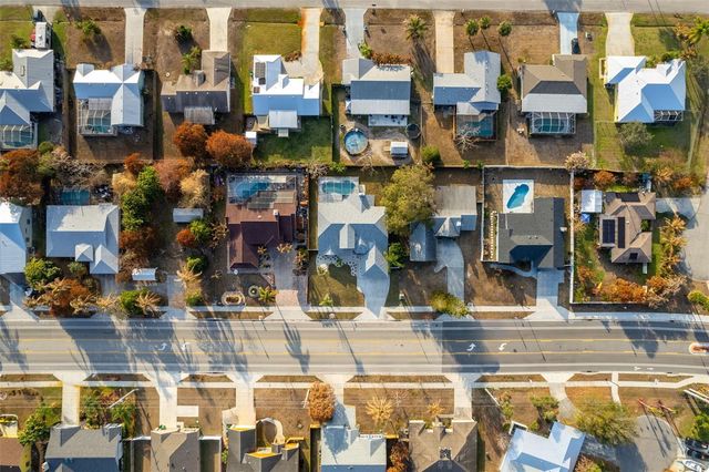 2098 SE FLORESTA DRIVE, Port St Lucie, FL 34984