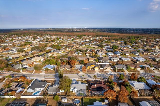 2098 SE FLORESTA DRIVE, Port St Lucie, FL 34984