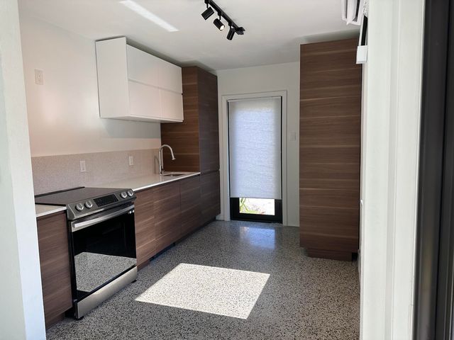 1117 NE 17TH, Fort Lauderdale, FL 33304