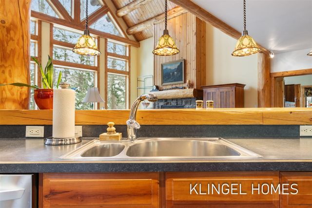 6290 Scenic Woods Circle, Muskegon, MI 49445