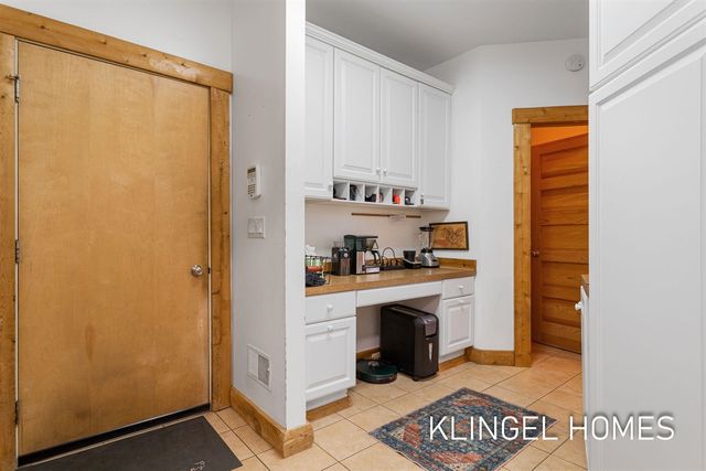 6290 Scenic Woods Circle, Muskegon, MI 49445