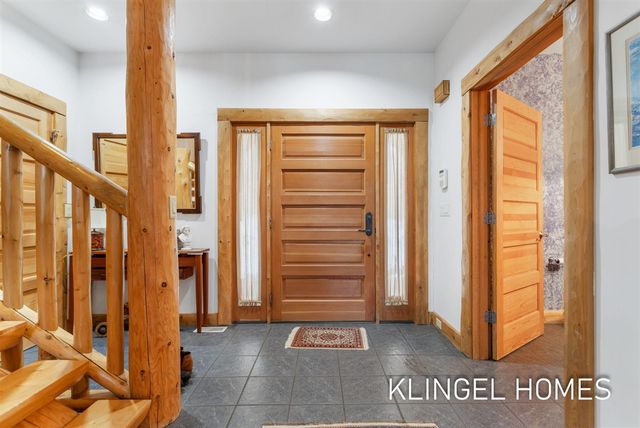 6290 Scenic Woods Circle, Muskegon, MI 49445