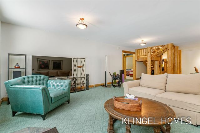 6290 Scenic Woods Circle, Muskegon, MI 49445