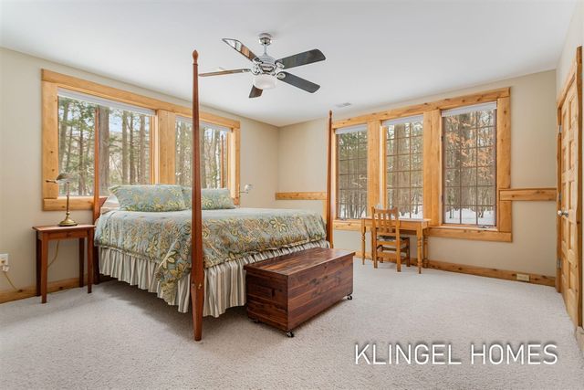 6290 Scenic Woods Circle, Muskegon, MI 49445