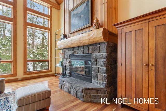 6290 Scenic Woods Circle, Muskegon, MI 49445