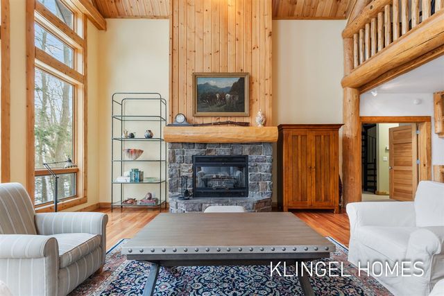 6290 Scenic Woods Circle, Muskegon, MI 49445