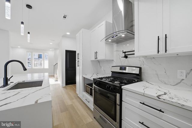 1829 E AIRDRIE ST, Philadelphia, PA 19124