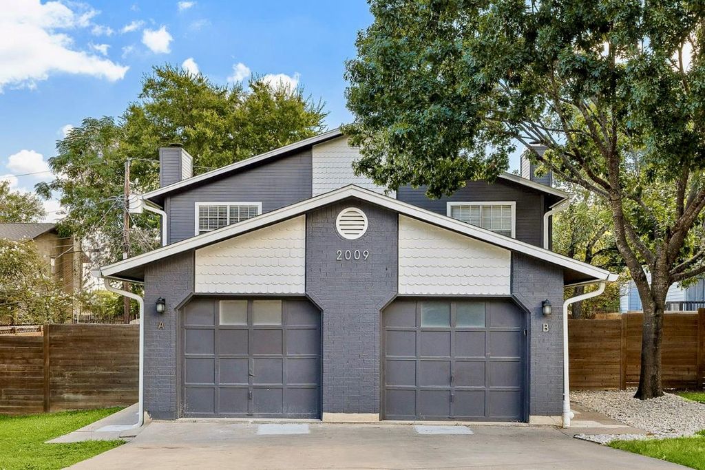 2009 Kirksey DR B, Austin, TX 78741