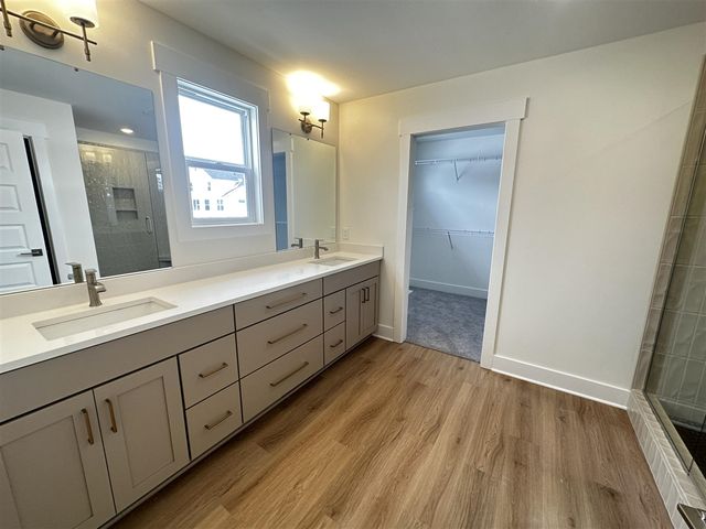 1710 Round Barn Drive, Hudsonville, MI 49426