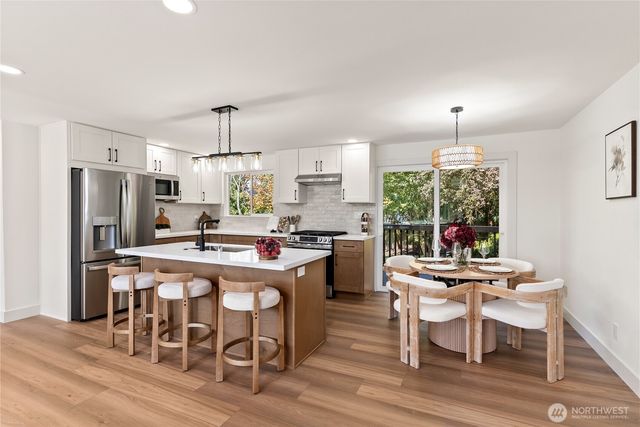 803 240th Street SE, Bothell, WA 98021