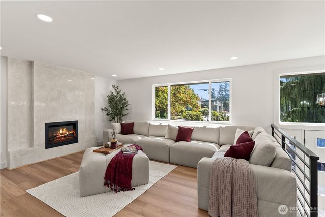 803 240th Street SE, Bothell, WA 98021