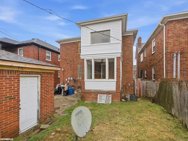 17551 Stoepel Street, Detroit, MI 48221