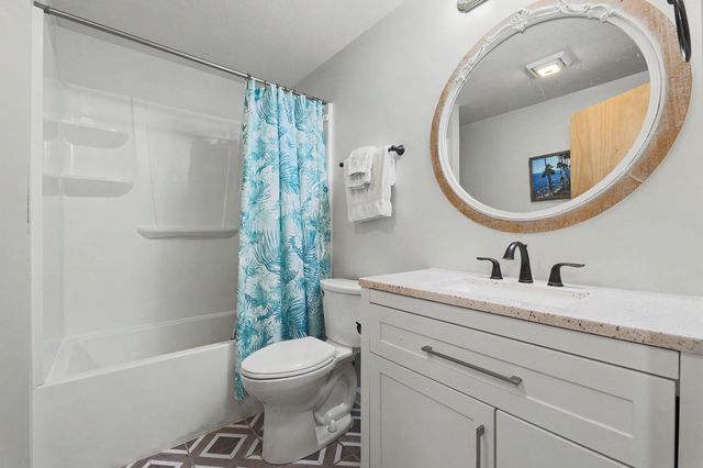 1419 E Alise, Derby, KS 67037