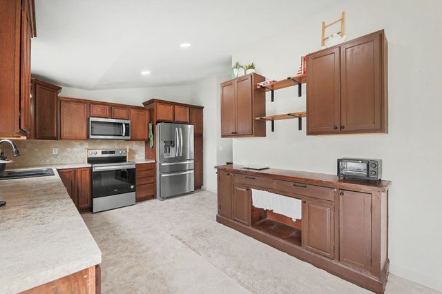 1419 E Alise, Derby, KS 67037