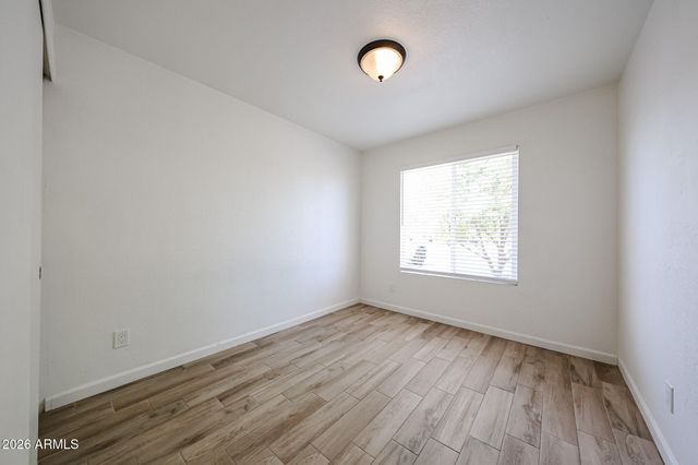 4034 E WINDROSE Drive, Phoenix, AZ 85032