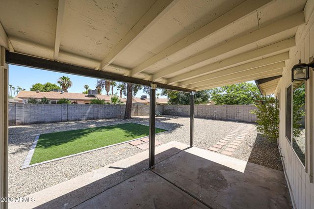 4034 E WINDROSE Drive, Phoenix, AZ 85032