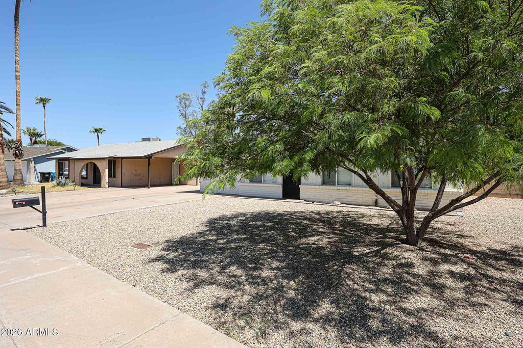 4034 E WINDROSE Drive, Phoenix, AZ 85032 — photo 3