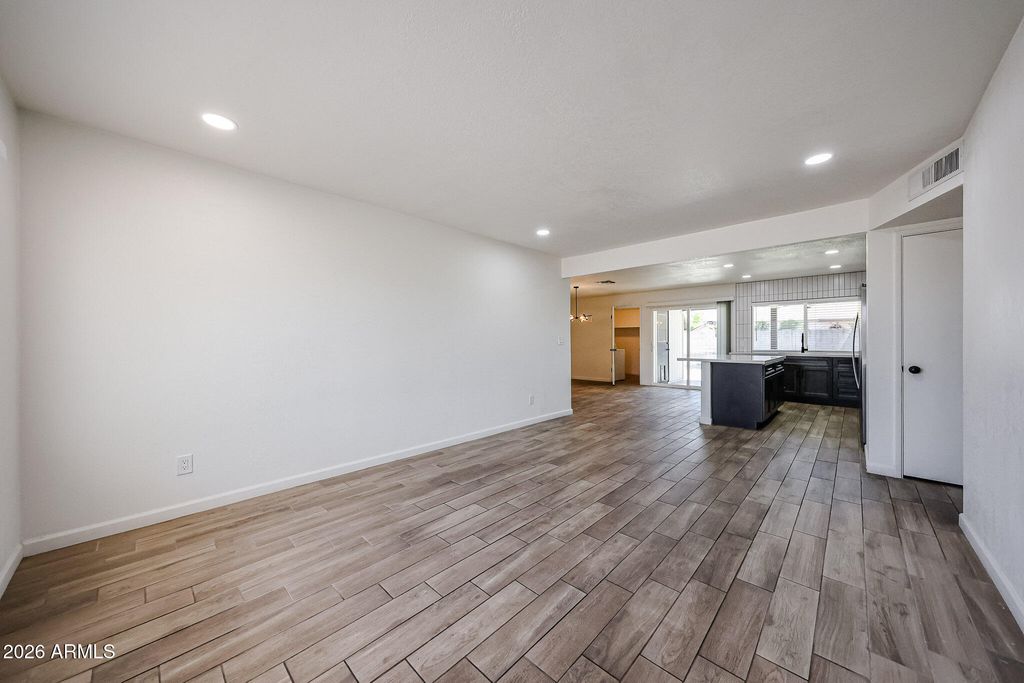 4034 E WINDROSE Drive, Phoenix, AZ 85032 — photo 4