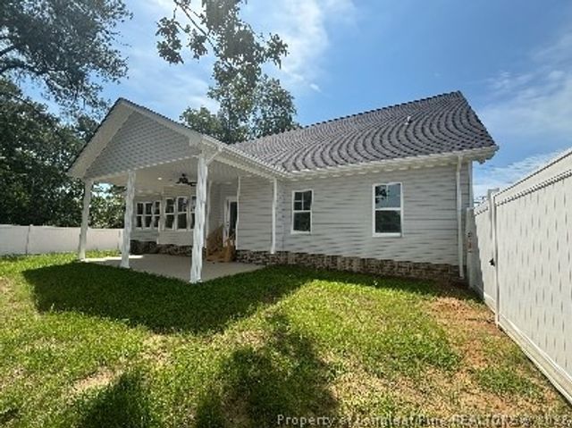 645 Glensford Drive, Fayetteville, NC 28314