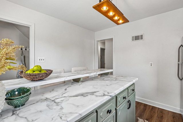 3206 S Griffin AVENUE, Milwaukee, WI 53207
