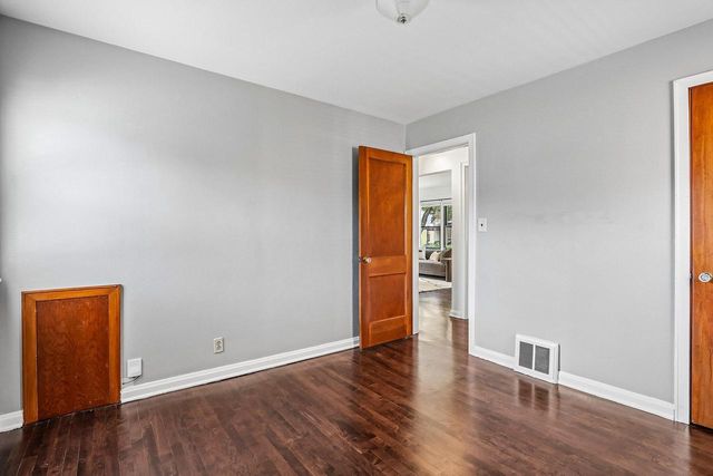 3206 S Griffin AVENUE, Milwaukee, WI 53207