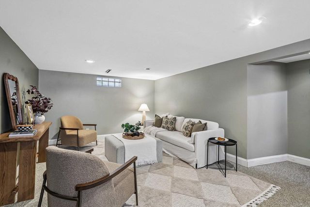 3206 S Griffin AVENUE, Milwaukee, WI 53207