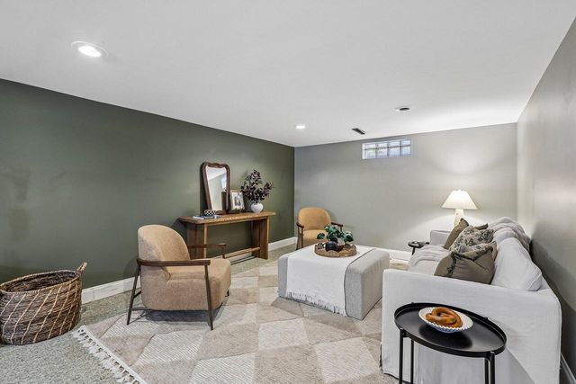 3206 S Griffin AVENUE, Milwaukee, WI 53207