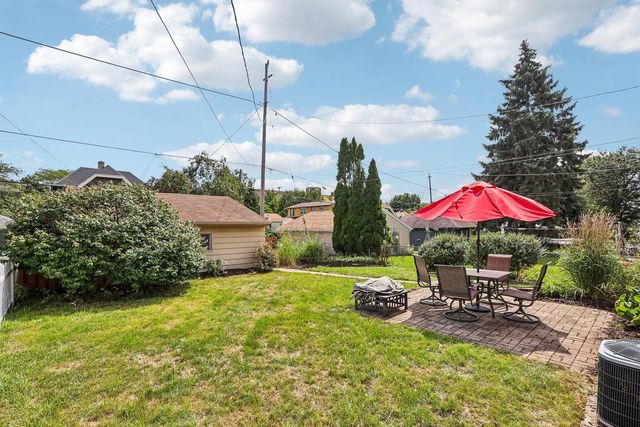 3206 S Griffin AVENUE, Milwaukee, WI 53207