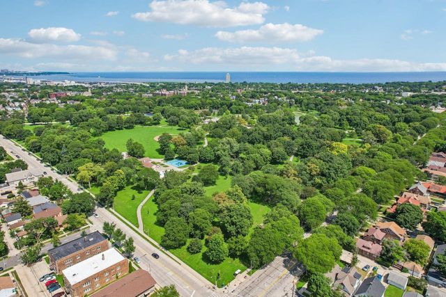 3206 S Griffin AVENUE, Milwaukee, WI 53207