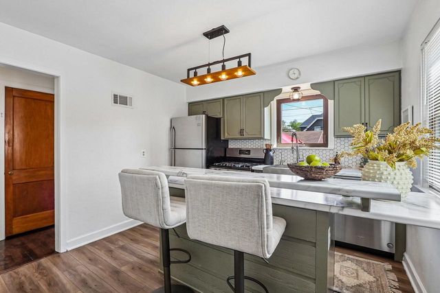 3206 S Griffin AVENUE, Milwaukee, WI 53207