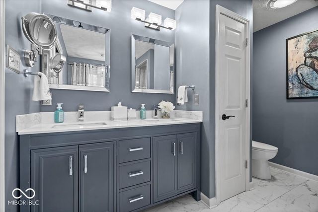 10263 Brixton Lane, Fishers, IN 46037