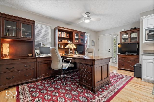 10263 Brixton Lane, Fishers, IN 46037