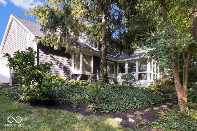 10263 Brixton Lane, Fishers, IN 46037