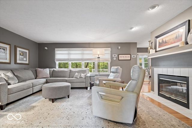 10263 Brixton Lane, Fishers, IN 46037
