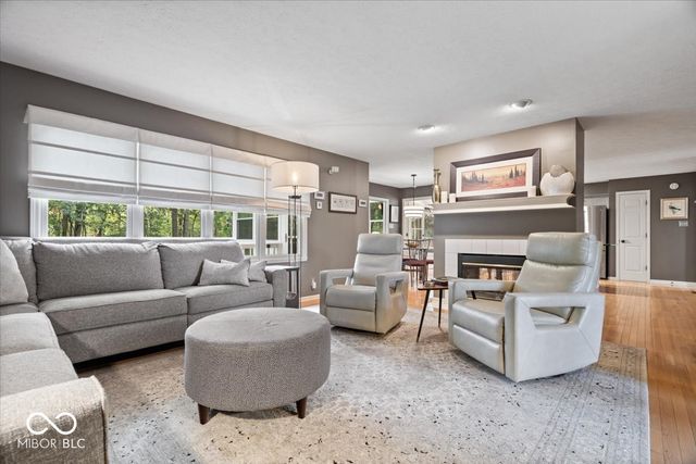 10263 Brixton Lane, Fishers, IN 46037