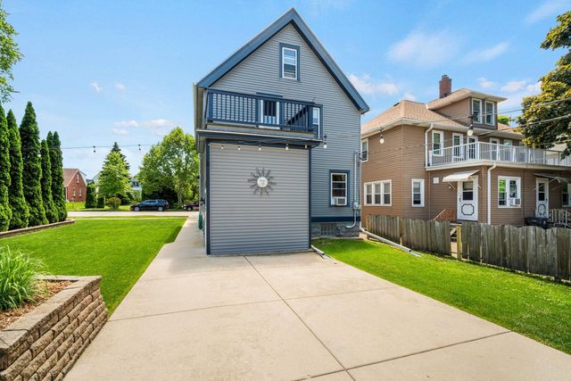 3462 E Cudahy AVENUE, Cudahy, WI 53110