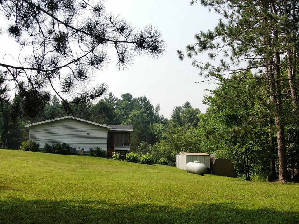 Image 5 of property listing at 2403 50th Street, Cumberland, WI 54829