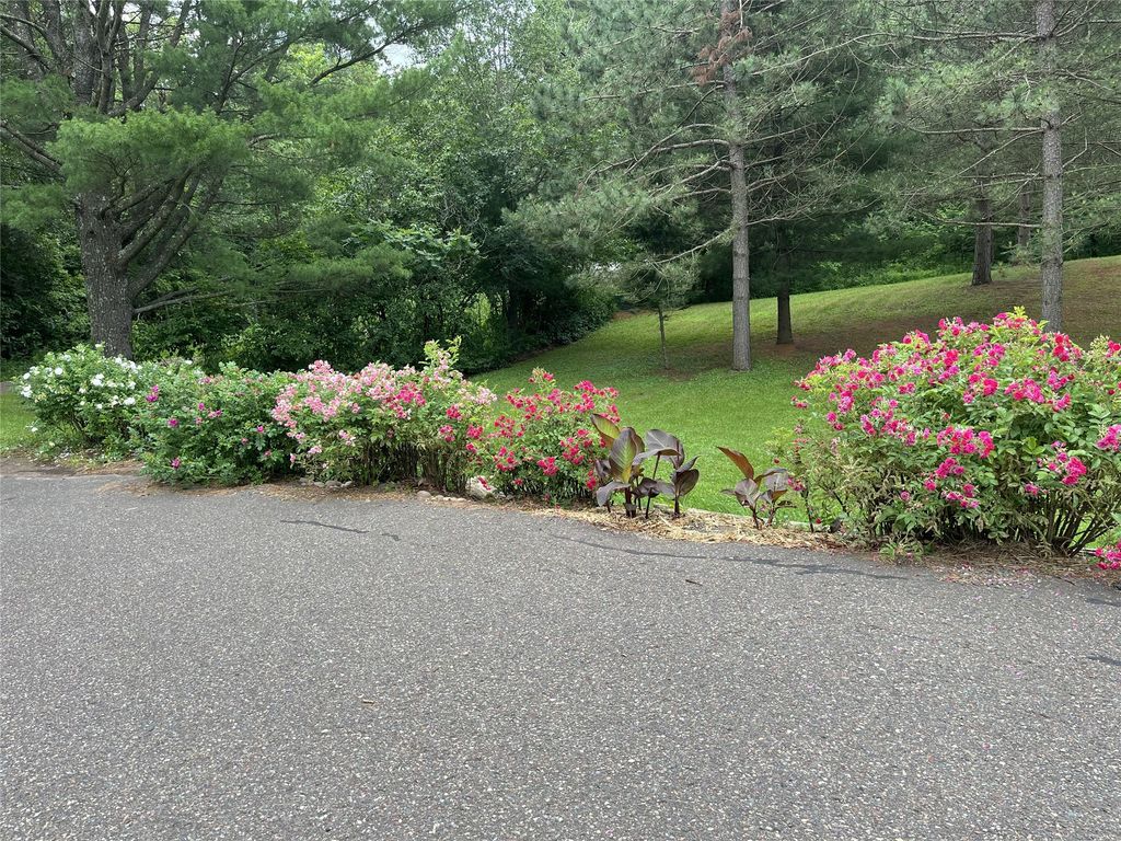 Image 7 of property listing at 2403 50th Street, Cumberland, WI 54829