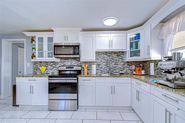 8302 N EDISON AVENUE, Tampa, FL 33604