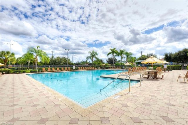 21188 Braxfield LOOP, Estero, FL 33928