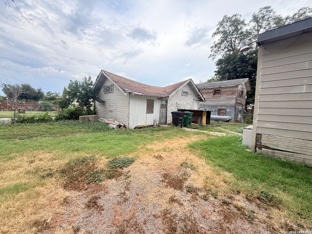 1201 BURNET ST, San Antonio, TX 78202
