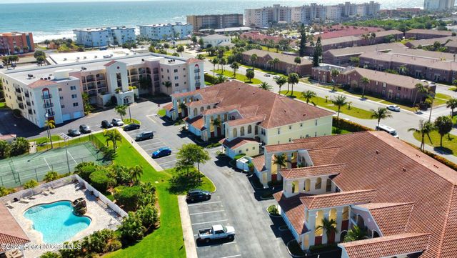 117 Lancha Circle 201, Satellite Beach, FL 32937