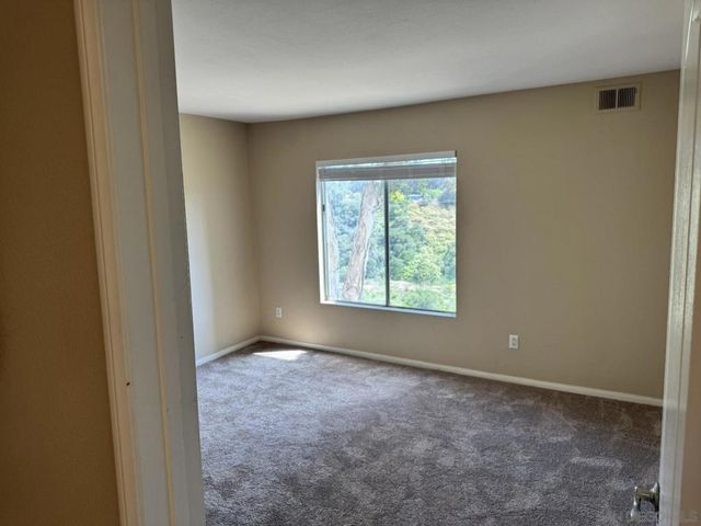7130 Shoreline Dr 1211, San Diego, CA 92122
