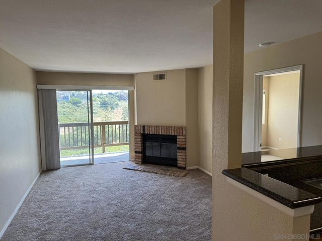 7130 Shoreline Dr 1211, San Diego, CA 92122